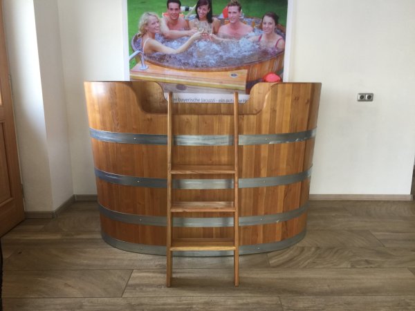 Holzwanne Holzbadewanne Badewanne aus Holz Bottich Zuber Wanne 2 BWROM190_800.jpg